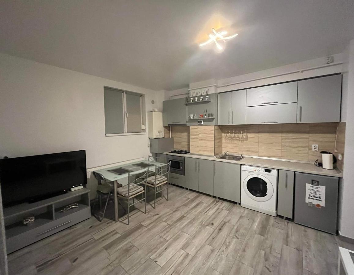 Modern & Elegant Apartament Craiova Dış mekan fotoğraf